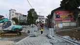 Pejabat daerah Rucheng menyulap desa miskin Shazhou sebagai proyek pariwisata wilayah setempat. Pejabat setempat mengklaim menghabiskan hanya sedikit anggaran untuk mempercantik Desa Shazhou menjadi museum terbuka. Pembangunan ini didedikasikan untuk Partai Komunis China. (REUTERS/Shu Zhang).