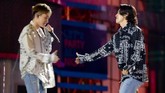 Uniknya, Donghae dan Eunhyuk sempat mengenalkan diri dengan dua nama lokal sebagai panggilan mereka di Indonesia. Eunhyuk sebagai Eko dan Donghae sebagai Dimas. (Dok. Warnedi)