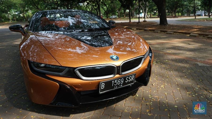 Pengembangan mobil cepat dengan tenaga listrik oleh produsen-produsen kendaraan listrik dunia semakin menjadi. 