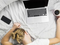 5 Penyebab Anda Selalu Lelah Padahal Sudah Cukup Tidur