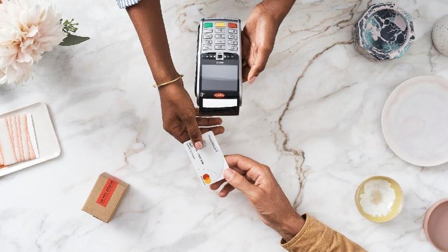Belanja online semakin mendapatkan momentum di Indonesia.