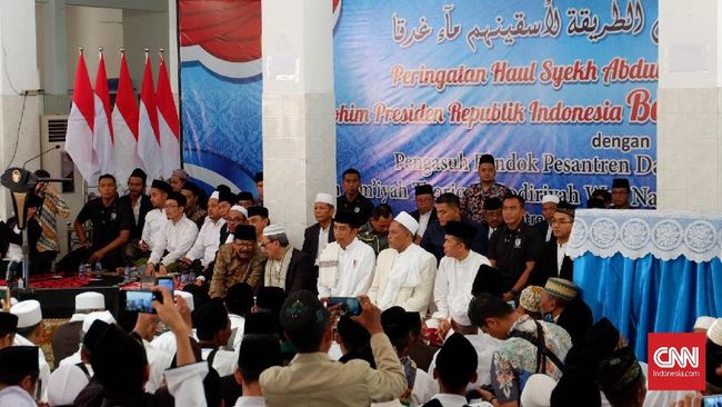 Jokowi Kisahkan Perpecahan Majelis Taklim akibat Pilpres