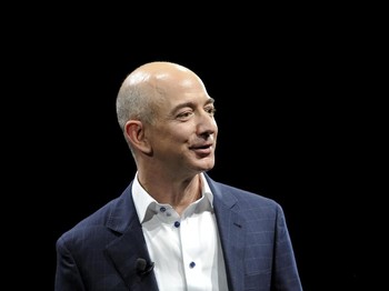 Bos Amazon Jadi Orang Terkaya Dunia, Hartanya Rp 1.854 T!