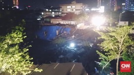 Jalan Gubeng Amblas, Polisi Amankan Tiga Pekerja Proyek