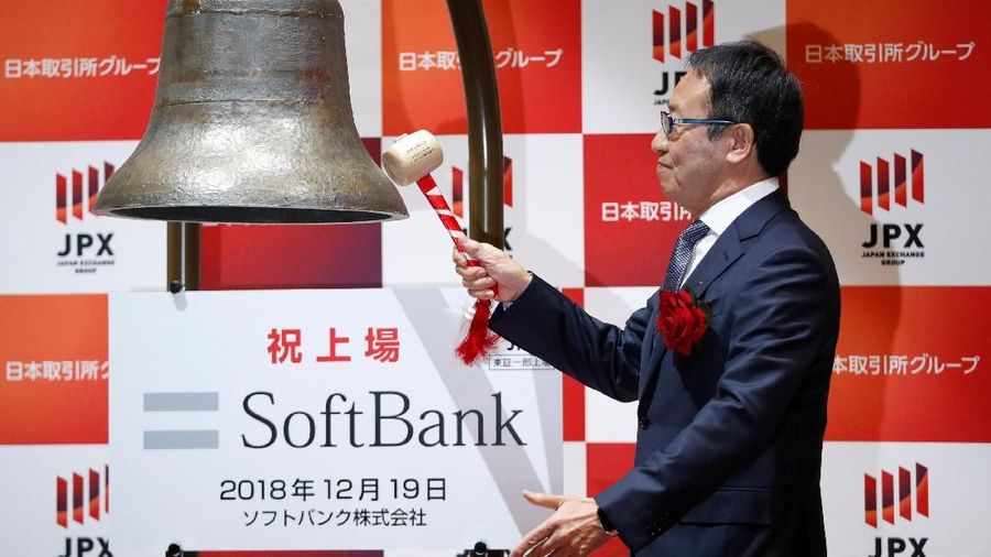 Perusahaan ride hailing terbesar di Asia Tenggara, Grab, pada Rabu (6/3/2019) mendapat suntikan dana dari SoftBank