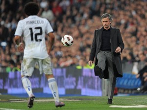 Cerita Marcelo Disuruh Jose Mourinho Belajar Mencuri Bola