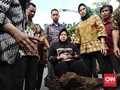 Risma Targetkan Perbaikan Jalan Raya Gubeng Rampung Sepekan