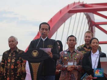 Sejarah Baru Transportasi RI, JKT-SBY Tersambung Jalan Tol