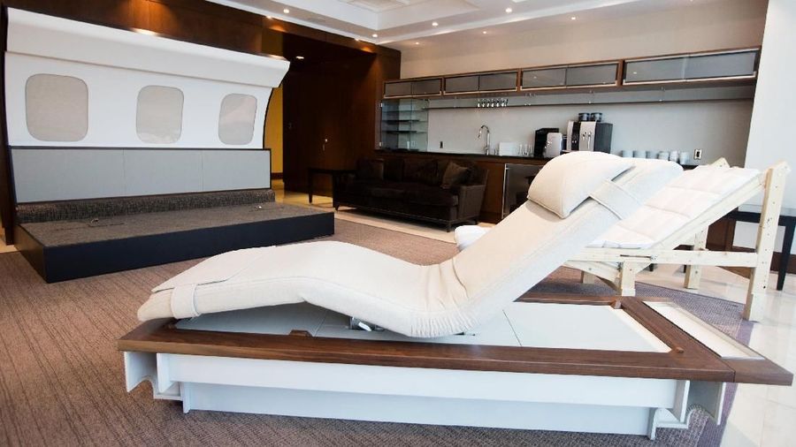Pesawat ini dibangun demi memenuhi permintaan para crazy rich yang menginginkan jet dengan fitur bergaya hotel.