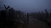 Sampai saat ini, Israel sudah menemukan empat terowongan yang diduga dibangun Hizbullah di sepanjang perbatasan dengan Libanon. (Reuters/Ronen Zvulun)