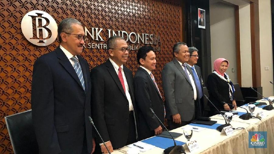 Berbagai Tantangan Mengancam RI di 2019