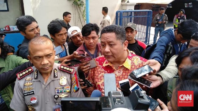 Pemkot Surabaya Segera Perbaiki Jalan Gubeng yang Ambles