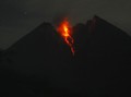 Merapi 8 Kali Luncurkan Lava ke Kali Gendol Sejak Minggu