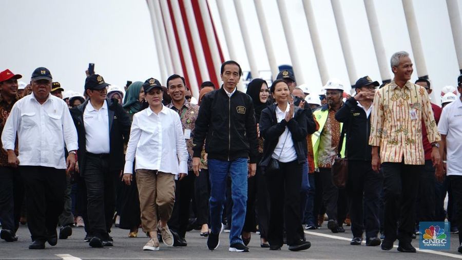 Berikut deretan peristiwa terpopuler 2018 yang dirangkum oleh tim CNBC Indonesia .