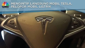 Menjajal Mewahnya Mobil Listrik Tesla Seri X 75D