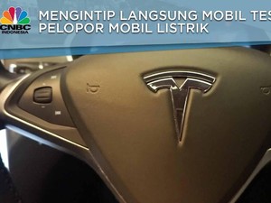 Menjajal Mewahnya Mobil Listrik Tesla Seri X 75D
