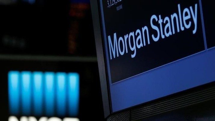The Morgan Stanley logo is displayed at the post where it is traded on the floor of the New York Stock Exchange (NYSE) in New York, U.S., April 19, 2017. REUTERS/Brendan McDermid