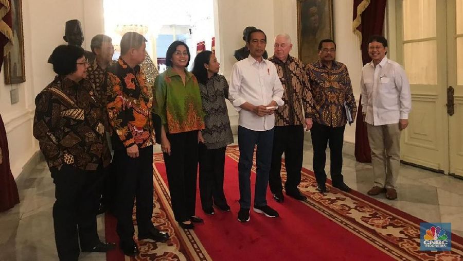 Presiden Joko Widodo mengumumkan pengambilalihan 51,2% saham PT Freeport Indonesia