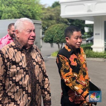 Akuisisi Kelar, Bos Freeport Lapor Jokowi Sambil Tersenyum