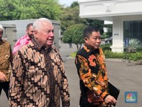 Akuisisi Kelar, Bos Freeport Lapor Jokowi Sambil Tersenyum