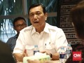Harga Tiket Pesawat Turun, Luhut Jamin Maskapai Tak Rugi