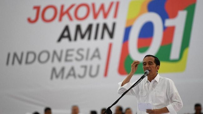 Jokowi Sebut Biaya Pasang Listrik Rp1 Juta Mahal