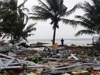 BNPB: Banyak Korban Tsunami Selat Sunda Terjebak Reruntuhan