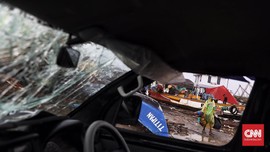 FOTO: Duka Akibat Tsunami Selat Sunda di Desa Sumberjaya