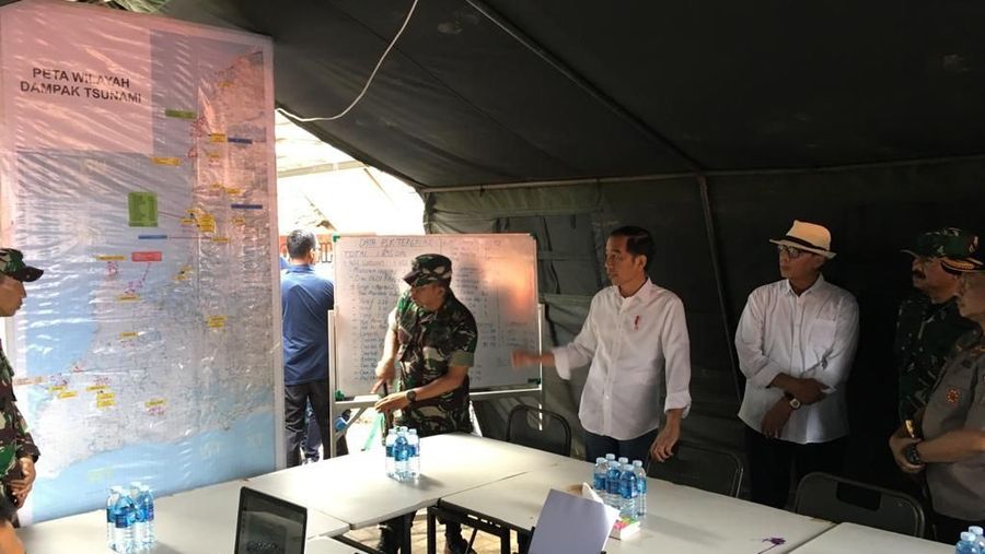 Jokowi minta BMKG beli dan perbanyak alat deteksi tsunami untuk hindari korban saat tsunami terjadi 