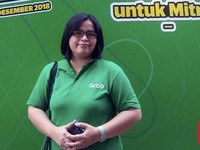 Perjuangan Sopir Grab Perempuan Biayai Pengobatan Kanker Anak