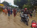 Usai Diterjang Tsunami, Labuan Banten Tergenang Banjir
