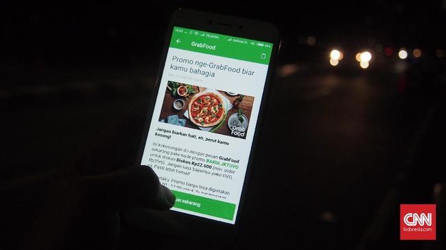 Kumpul Tahun Baru Pesan Makanan Lewat GrabFood