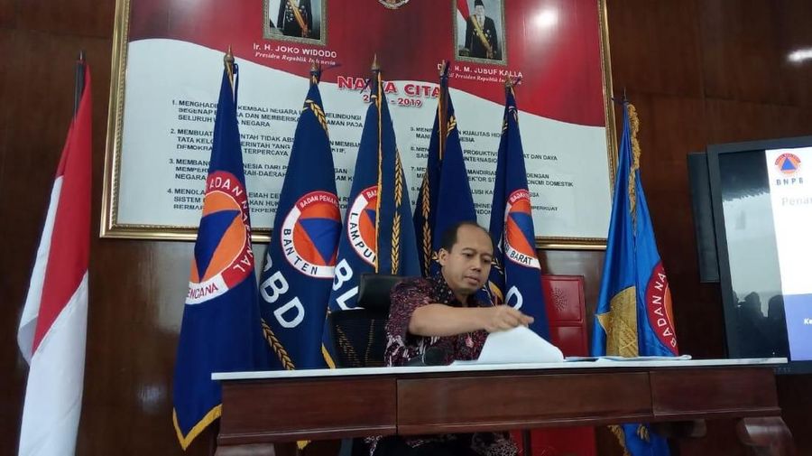 Badan Nasional Penanggulangan Bencana (BNPB) mengestimasikan sebanyak 351 ribu jiwa terdampak bencana tsunami