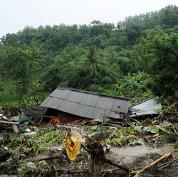 BNPB: Banyak Wisatawan Jadi Korban Tsunami Selat Sunda