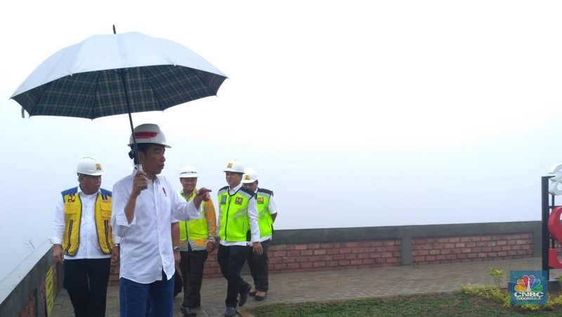Pembangunan kedua bendungan itu untuk mengurangi kerentanan kawasan metropolitan Jakarta dari bencana banjir.