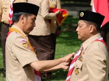 Buwas Tiba-tiba Muncul di Istana Bertemu Jokowi! Ada Apa?