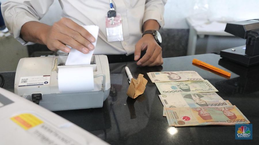 BI memberikan waktu kepada masyarakat untuk menukarkan empat pecahan uang kertas tahun emisi 1998 dan 1999 hingga 30 Desember 2018.