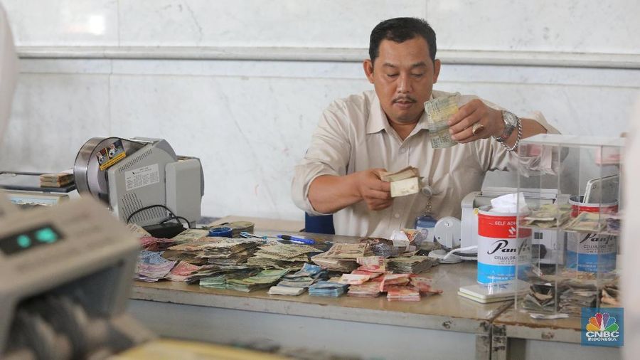 Tahun ini target pembiayaan industri multifinance diprediksi tumbuh 7% dan aset tumbuh 9-10%.