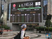 Simak, Stock Split dan Ekspansi Kredit Warnai Kabar Emiten