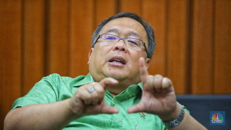 Menteri Perencanaan Pembangunan Nasional/Kepala Bappenas Bambang Brodjonegoro memaparkan upaya pemerintah pangkas angka kemiskinan.