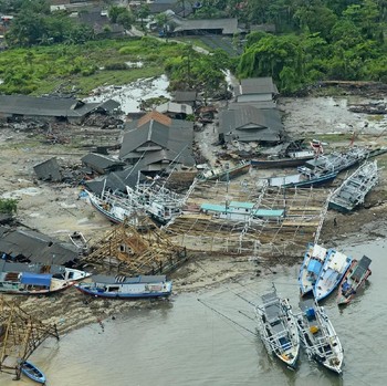 Penampakan Banten dari Udara Usai Tsunami Selat Sunda