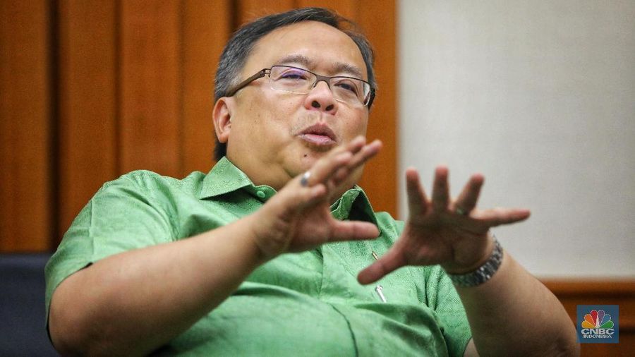 Rencana pemindahan ibu kota ke luar Jakarta rupanya masih menemui jalan panjang.
