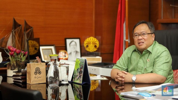 Bos Bappenas Bicara Ekonomi RI 5% dan Kartu Sakti Jokowi Pemerintahan Presiden Joko Widodo (Jokowi) akan berakhir dalam hitungan bulan, tepatnya Oktober 2019.
