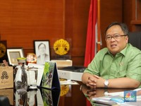 Bos Bappenas Bicara Ekonomi RI 5% dan Kartu Sakti Jokowi