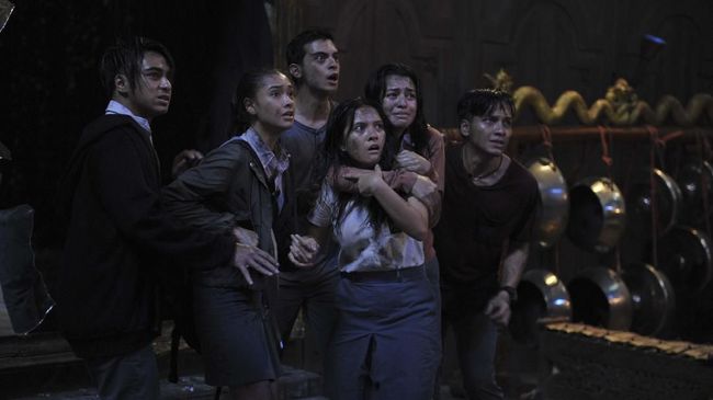 p subtitle Indonesia terlengkap dan terbaru hanya di ganool lk21 DreadOut (2019) Full Movie