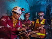 Bukan Sepeda, Ini Kado Jokowi untuk Indonesia pada 2018