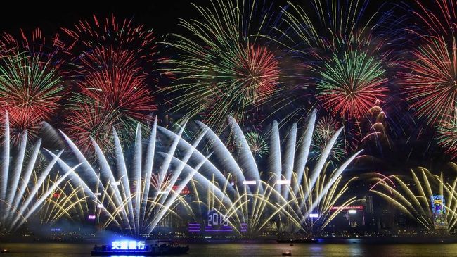 Pesta Kembang Api di Victoria Harbour Hong Kong Ditiadakan
