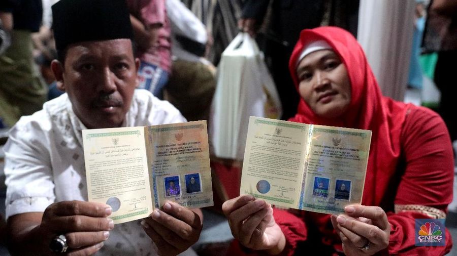 Total keseluruhan peserta nikah massal ini adalah 557 pasang pengantin.