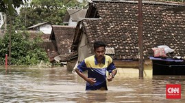 Ratusan Warga Labuan, Pandeglang Mengungsi Akibat Banjir