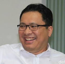 RI Masih Resesi, Stafsus Jokowi: Ekonomi Berangsur Pulih!